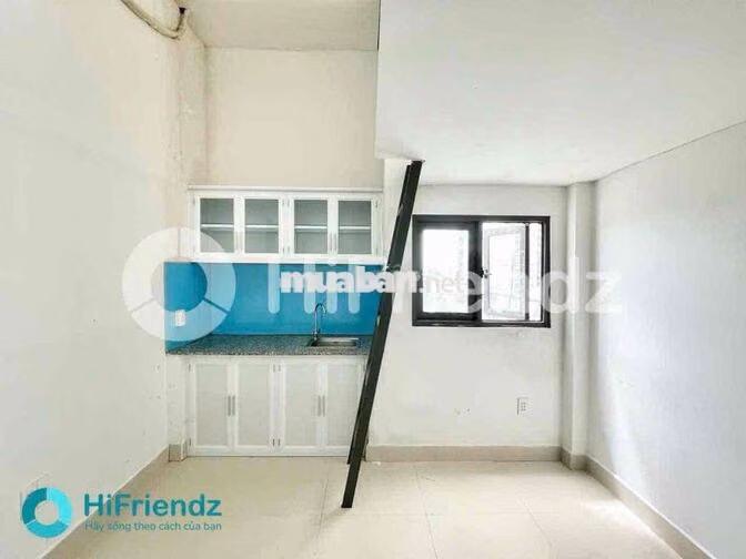 PHÒNG TRỌ CÓ GÁC CỬA SỔ TRỜI FULL NỘI THẤT - THANG MÁY - SÁT ĐH VHU