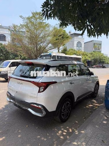 Kia Carens Luxury 2026 Trắng 13.000 km