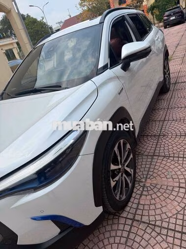 Toyota Corolla Cross Hybrid 2022 Trắng