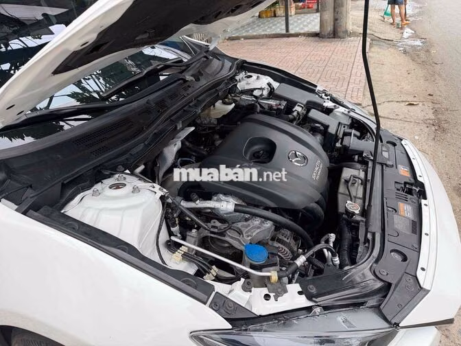 Mazda 3 1.5 AT 2016 Trắng Tự động