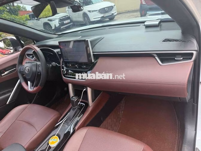 Toyota Corolla Cross Hybrid 2022 Trắng