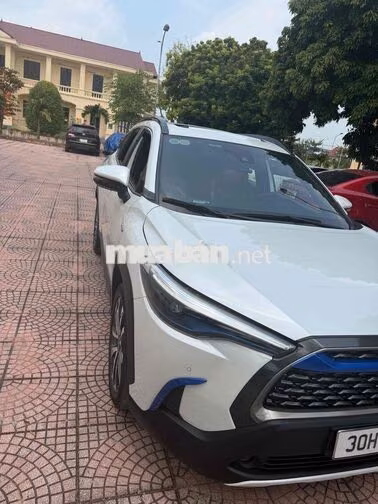 Toyota Corolla Cross Hybrid 2022 Trắng