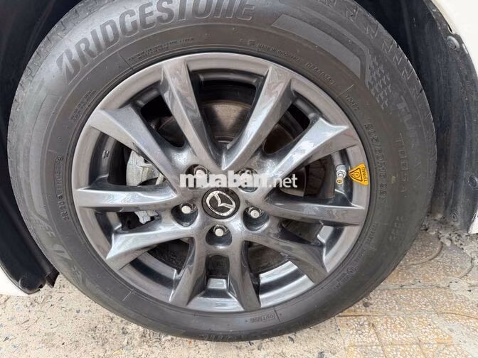 Mazda 3 1.5 AT 2016 Trắng Tự động