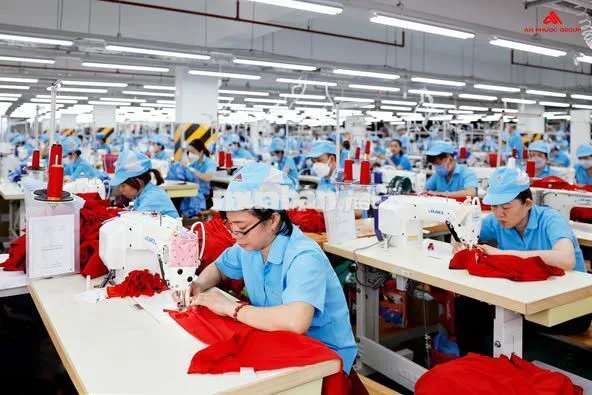 📣 CÔNG VIỆC ỔN ĐỊNH đang cần tuyển 20 thợ may, ủi