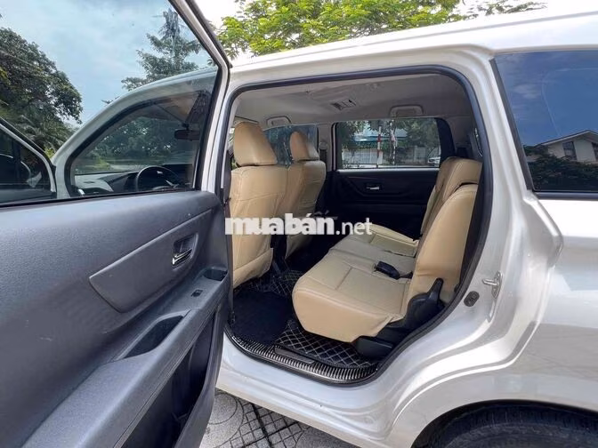 Em cần bán Toyota Avanza 1.5 AT 2023 zin cả xe