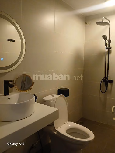 Chính chủ cho thuê nhà Trịnh công sơn/Lạc Long quân Tây hồ