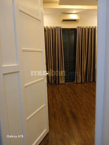 Chính chủ cho thuê nhà Trịnh công sơn/Lạc Long quân Tây hồ