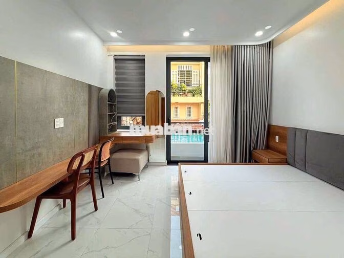 Nhà LÊ VĂN QUỚI [4x13, 3 lầu, 3pn, 4toilet] Full nội thất