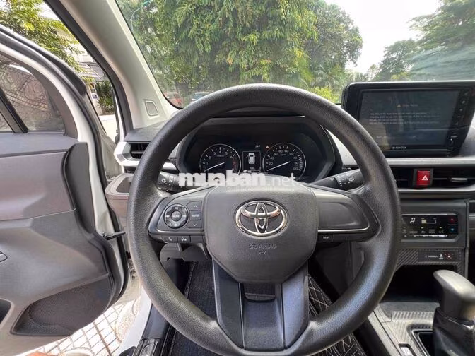 Em cần bán Toyota Avanza 1.5 AT 2023 zin cả xe