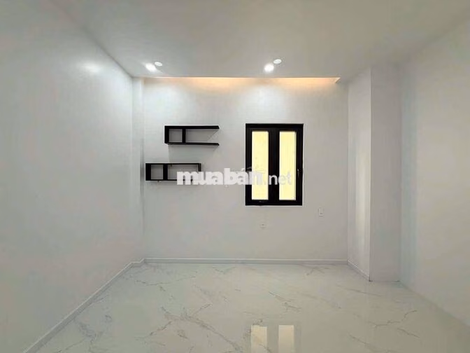 Nhà LÊ VĂN QUỚI [4x13, 3 lầu, 3pn, 4toilet] Full nội thất
