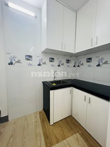 GIÁ 4 TỶ 950 TRIỆU BÁN NHÀ NGANG 4.4 MÉT NGÔ ĐỨC KẾ QUẬN BÌNH THẠNH 