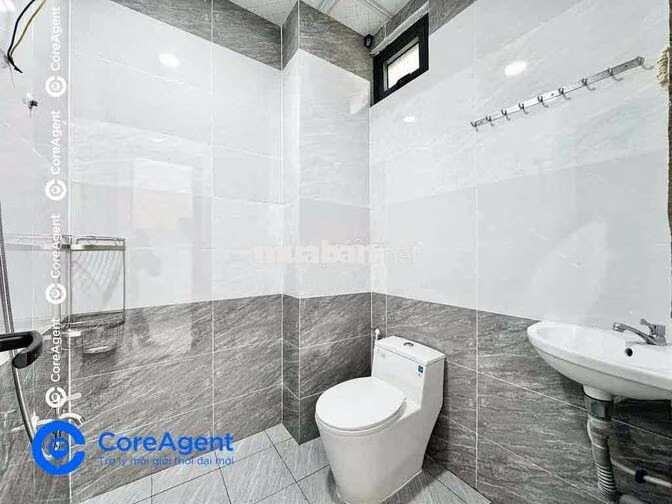 Studio Full Nội Thất Đi Bộ Sang Đại Học Ngân Hàng