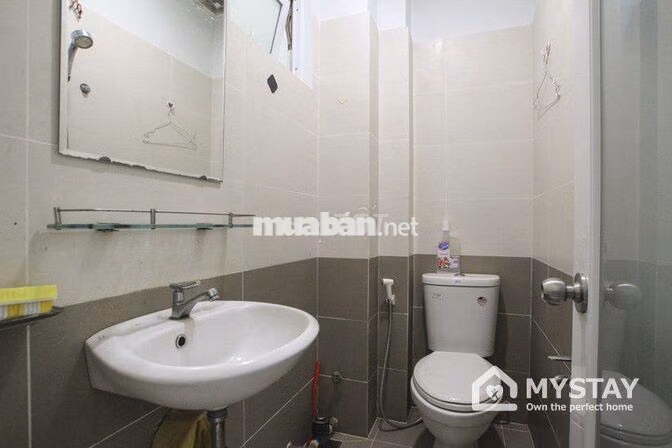 Ban công cửa sổ thoáng - Trương Công Định Quận Tân Bình 4tr/tháng
