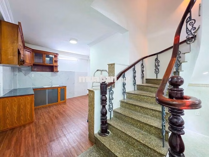 Bán nhà hẻm 160 Nguyễn Văn Quỳ, P.Phú Thuận Q7 cũ