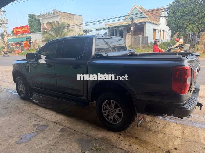 Ford Ranger XLS 2024 Xám Tự động