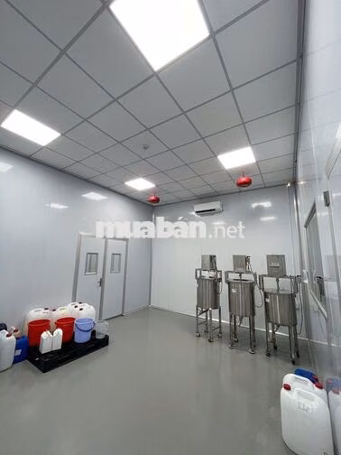 SANG NHƯỢNG TOÀN BỘ XƯỞNG SẢN XUẤT MỸ PHẨM