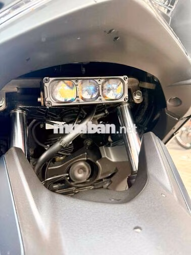 Yamaha Xmax 300 2024 Đen 9800 km