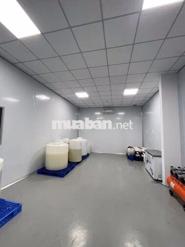 SANG NHƯỢNG TOÀN BỘ XƯỞNG SẢN XUẤT MỸ PHẨM