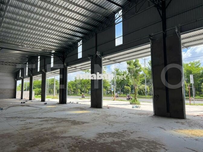 Kho xưởng bãi 8.000 m² kho xây dựng 6.400 m² có PCCC, đất TMD