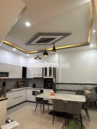Bán nhà chính chủ hẻm 637 Tỉnh Lộ 10