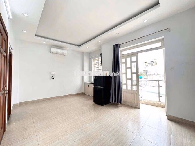 STUDIO BANCOL  NGAY ĐH CÔNG THƯƠNG - TÂY THẠNH - LÊ TRỌNG TẤN