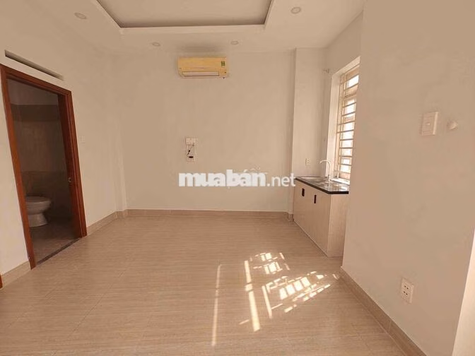 STUDIO BANCOL  NGAY ĐH CÔNG THƯƠNG - TÂY THẠNH - LÊ TRỌNG TẤN