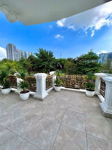 Bán biệt thự view Sông khu Cityland Q7 15x25 1 Hầm 4 tầng hồ bơi riêng