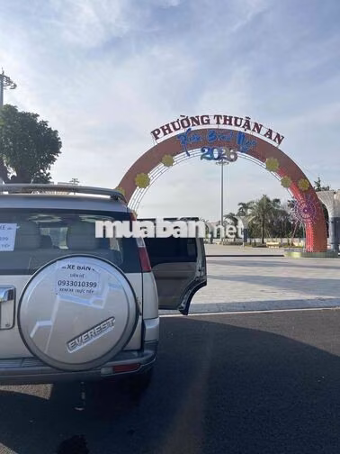 Ford Everest 2008 Số sàn Bạc 264.359 km