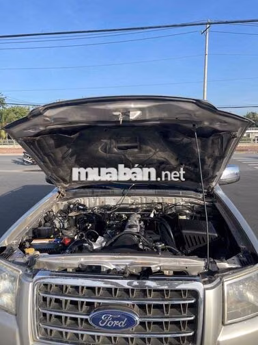Ford Everest 2008 Số sàn Bạc 264.359 km