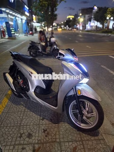 ❤️ Honda SH 350 2022 Máy Thái Bs 43 Đã Lên Đèn