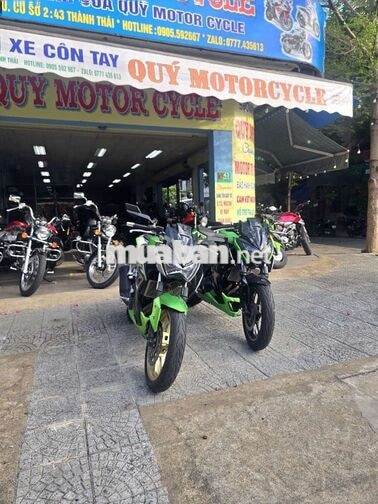Kawasaki Z300 Xanh lá Xe phân khối lớn
