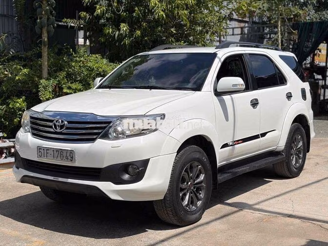 SPORTIVO 4x4 TRD 2015 BẢO HÀNH 1 NĂM RẤT ĐẸP