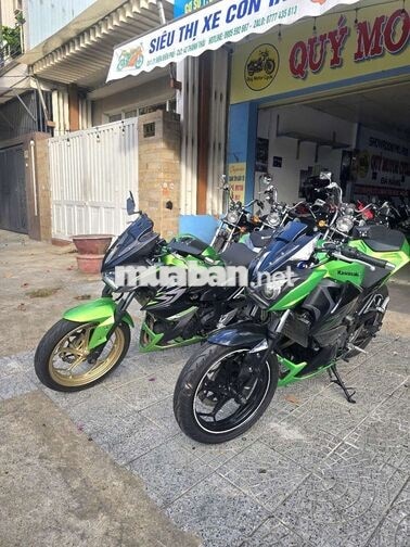 Kawasaki Z300 Xanh lá Xe phân khối lớn
