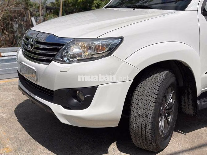 SPORTIVO 4x4 TRD 2015 BẢO HÀNH 1 NĂM RẤT ĐẸP