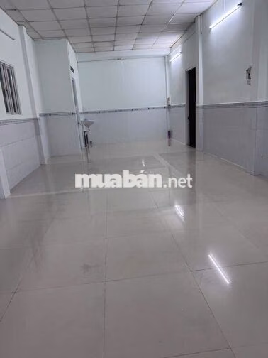 Cho Thuê Nhà Góc 2 Mặt Hẻm Bình Tân 7.5x14m, 1 Trệt, Kinh Doanh Tốt