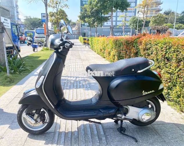 thanh lý xe vespa 150cc fi