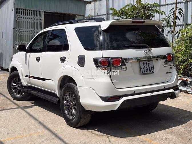 SPORTIVO 4x4 TRD 2015 BẢO HÀNH 1 NĂM RẤT ĐẸP