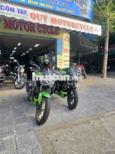 Kawasaki Z300 Xanh lá Xe phân khối lớn