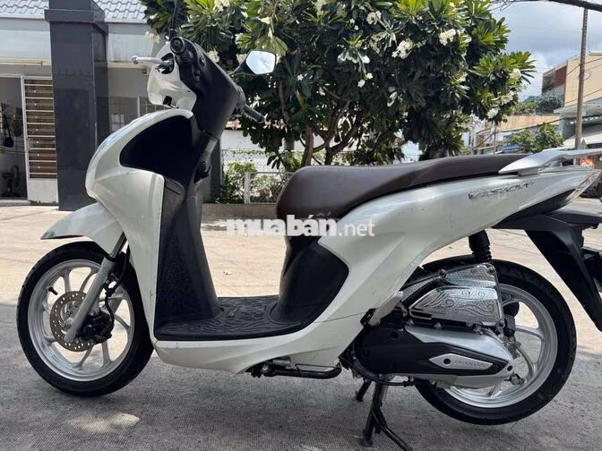 Honda Vision 2023 Trắng Khoá Smartkey