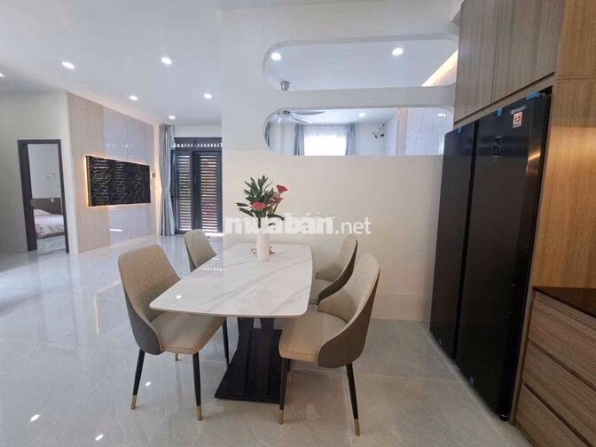 hoa hồng 2%- Nhà 249/71 Lê Hồng Phong - Nhà Mới 11x10