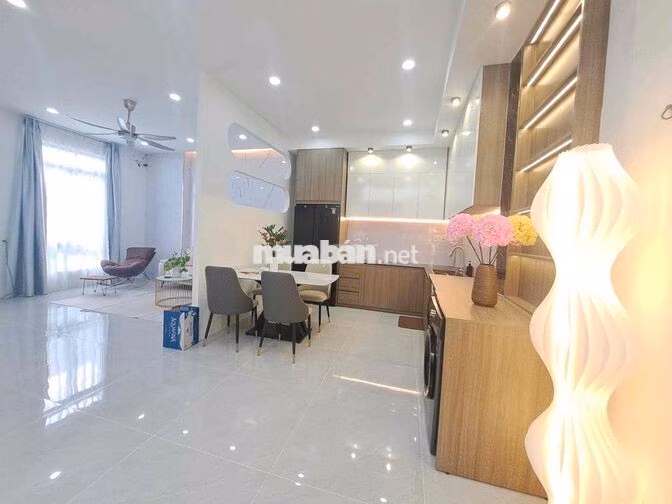 hoa hồng 2%- Nhà 249/71 Lê Hồng Phong - Nhà Mới 11x10