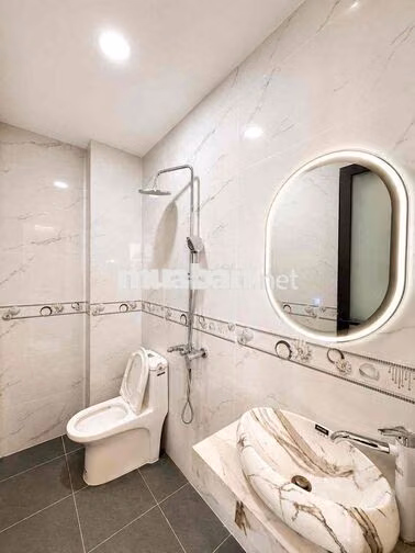 Bán nhà Hoàng Trọng Mậu Quận 7, 3 tầng, ngang 5m, hơn 80m² sử dụng
