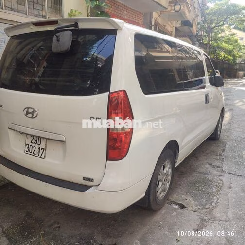 Hyundai Grand Starex CVX 2010 Trắng 155.875 km