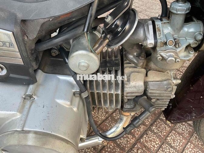 Honda Dream Super Nâu