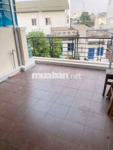 Nhà 3 tầng, 105m2, 3pn. Bình thạnh 