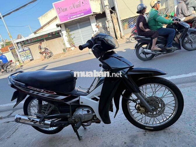 Sirius 2013  đẹp zin êm cho ace đi học đi làm