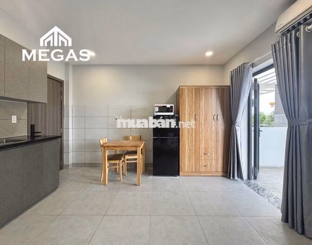PENTHOUSE BAN CÔNG - FULL NỘI THẤT - LÀNG ĐẠI HỌC 