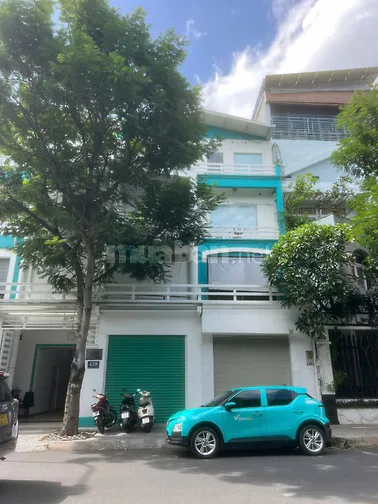 CHO THUÊ NHÀ NGUYÊN CĂN  MT 438 CAO THẮNG, P.12 QUẬN 10