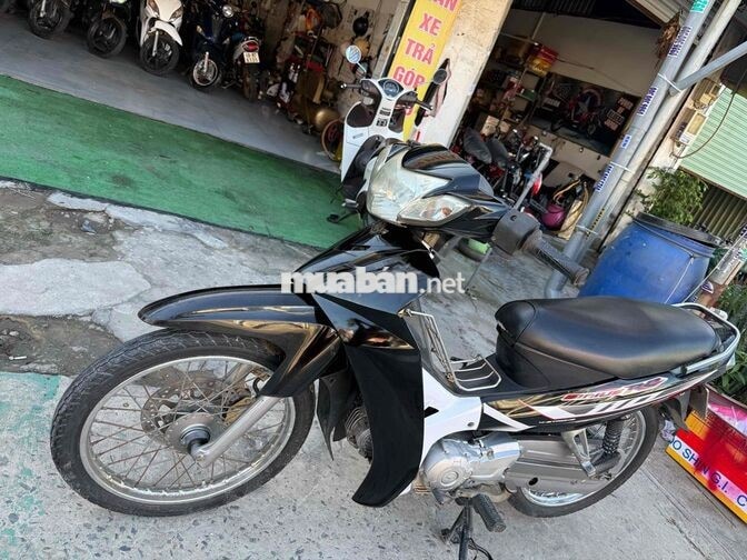 Sirius 2013  đẹp zin êm cho ace đi học đi làm