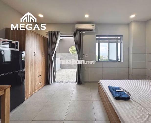 PENTHOUSE BAN CÔNG - FULL NỘI THẤT - LÀNG ĐẠI HỌC 
